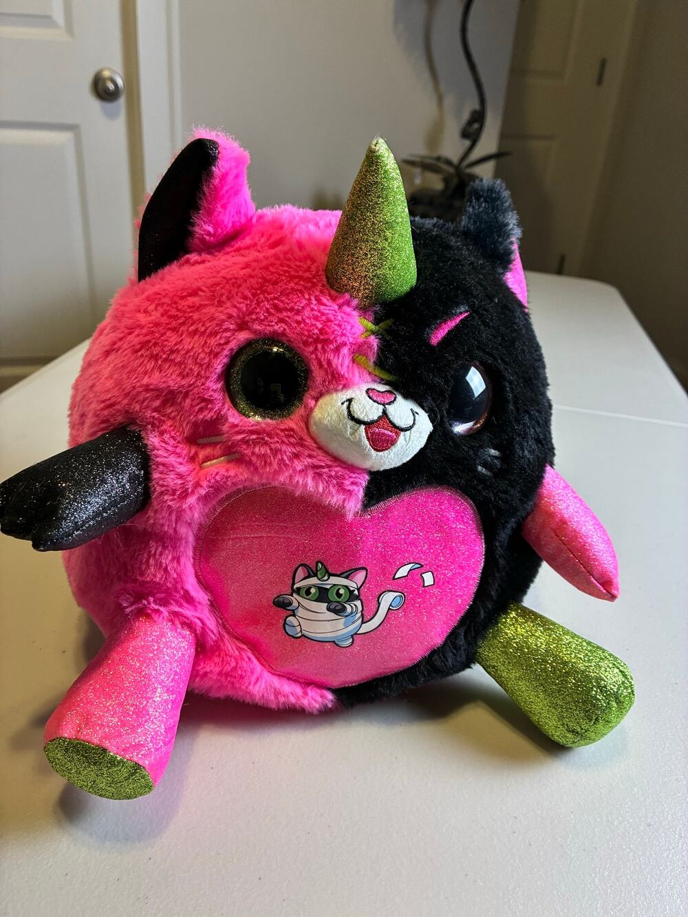 ZURU Rainbocorns Pink Black Cat Unicorn Plush Glitter Horn Wings Kawaii Stuffed